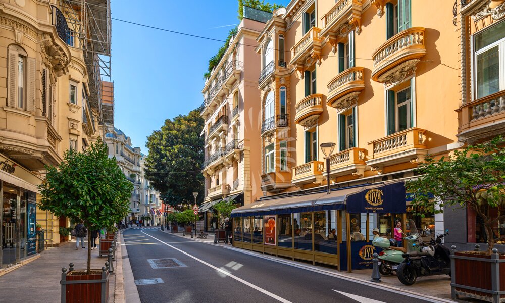 MONTE CARLO - VICINO AL CASINÒ